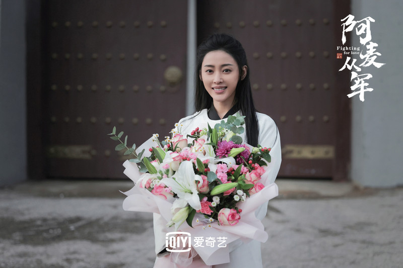 《阿麦从军》曝杀青特辑 张天爱演绎酷飒将军尽显热血之姿