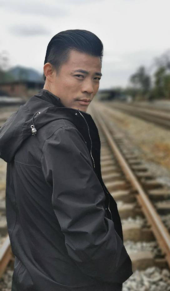 电影《发财日记》热映 欧宝锋再度出演反派角色