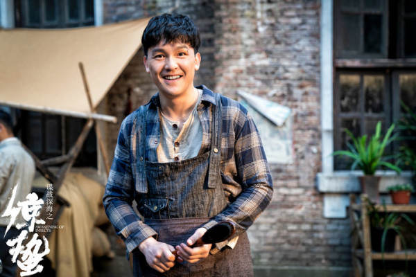 《谍战深海之惊蛰》昨日开播 孙信宏心系家国上演谍海交锋