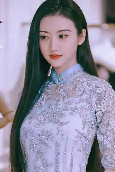 司藤CP从戏里走到戏外!景甜张彬彬好像一对新人