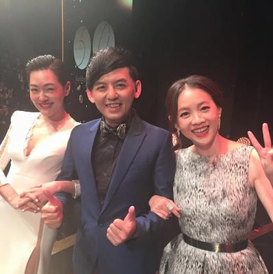 “S佼宝世纪大和解”曾宝仪恭喜黄子佼求婚成功