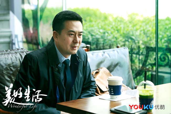 张嘉译李小冉新剧《美好生活》2月28日温暖开播