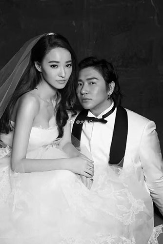 欧弟爱妻晒照庆祝结婚五周年 网友感叹:一言不合就撒狗粮