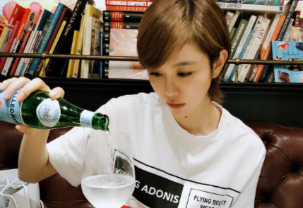 姜妍称和朱雨辰还是朋友 透露欧弟与钱枫关系好