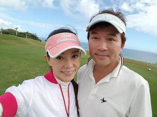 孙鹏狄莺返美继续救子 被曝面容憔悴无心购物