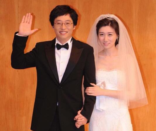 刘在石再当爸儿女双全 妻子诞下女儿凑成“好”字