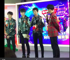 TFBOYS合体跨年 19年继续有新歌推出